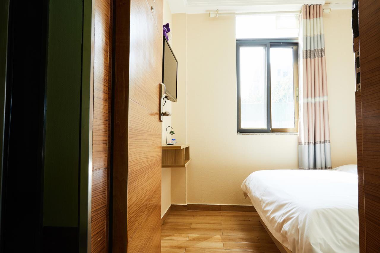Starry Hotel Guangzhou Eksteriør billede